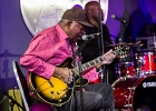 IMG 4645  Carl Weathersby (vocal, guitare), Rico McFarland (vocal, guitare), Laretha Weathersby (vocal). Ronald Moten (claviers), Calvin Gaskin (basse), Jeremiah Thomas (batterie) : 2017, BLUES, CALVIN GASKIN, CARL WEATHERSBY, CHICAGO BLUES FESTIVAL, CONCERT, JAZZ CLUB LIONEL HAMPTON, JEREMIAH THOMAS, LARETHA WEATHERSBY, RICO McFARLAND, RONALD MOTEN
