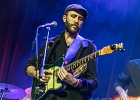 20180126-IMG 4926  Cory Seznec (chant, guitare), David Chalumeau (harmonica), Renaud Ollivier (percussions / batterie), Thomas Garoche (basse / contrebasse), Daniel Mizrahi (guitare) et leurs invités : Gunnar Ellwanger (choriste), Shushan Kerovp (choriste), Julia Zech (choriste), Corentin Boizot-Blaise (percusion) : 2018, CONCERT, CORY SEZNEC, PARIS, STUDIO DE L ERMITAGE