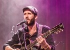 20180126-IMG 4932  Cory Seznec (chant, guitare), David Chalumeau (harmonica), Renaud Ollivier (percussions / batterie), Thomas Garoche (basse / contrebasse), Daniel Mizrahi (guitare) et leurs invités : Gunnar Ellwanger (choriste), Shushan Kerovp (choriste), Julia Zech (choriste), Corentin Boizot-Blaise (percusion) : 2018, CONCERT, CORY SEZNEC, PARIS, STUDIO DE L ERMITAGE