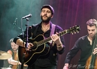 20180126-IMG 4934  Cory Seznec (chant, guitare), David Chalumeau (harmonica), Renaud Ollivier (percussions / batterie), Thomas Garoche (basse / contrebasse), Daniel Mizrahi (guitare) et leurs invités : Gunnar Ellwanger (choriste), Shushan Kerovp (choriste), Julia Zech (choriste), Corentin Boizot-Blaise (percusion) : 2018, CONCERT, CORY SEZNEC, PARIS, STUDIO DE L ERMITAGE
