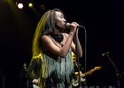 20180217-IMG 5239  The Excitements : Koko-Jean Davis  (chant),  Albert Greenlight (guitare), Adrià Gual (guitare), Daniel Segura (basse), Jordi Blanch Mezquiriz (sax tenor), Nicolás Rodriguez-Jauregui (sax baryton), Gloria Maurel (batterie) : 2018, CENTRE CULTUREL PAUL B, CONCERT, FUNK, HANNAH WILLIAMS AND THE AFFIRMATIONS, MASSY, SOUL, THE EXCITEMENTS