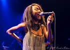 20180217-IMG 5246  The Excitements : Koko-Jean Davis  (chant),  Albert Greenlight (guitare), Adrià Gual (guitare), Daniel Segura (basse), Jordi Blanch Mezquiriz (sax tenor), Nicolás Rodriguez-Jauregui (sax baryton), Gloria Maurel (batterie) : 2018, CENTRE CULTUREL PAUL B, CONCERT, FUNK, HANNAH WILLIAMS AND THE AFFIRMATIONS, MASSY, SOUL, THE EXCITEMENTS