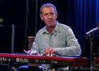IMG 5903  Nico Duportal (guitare, chant), Thibaut Chopin (basse), Pascal Mucci (batterie), Olivier Cantrelle (claviers), Sylvain Téjérizo (saxophone tenor), Alex Bertein (saxophone baryton) : 2018, BLUES, CONCERT, NICO DUPORTAL AND HIS RHYTHM DUDES, SWING, TRITON LE