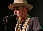 20180418-IMG 6452  Ben Harper (guitare, chant), Charlie Musselwhite (harmonica, chant), Jason Mozersky (guitare), Jesse Ingalls (basse, piano), Jimmy Paxson (batterie, percussion) : 2018, BEN HARPER, BLUES, CHARLIE MUSSELWHITE, CONCERT, LA CIGALE, ROCK