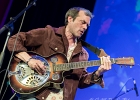 20180524-IMG 7033  Fred Cruveiller (chant, guitare), Laurent Basso (basse), Eric Petznick (batterie) : 2018, BLUES, BLUES SUR SURESNES, CONCERT, FRED CRUVEILLER BLUES BAND, SURESNES