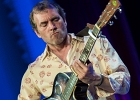 20180524-IMG 7051  Fred Cruveiller (chant, guitare), Laurent Basso (basse), Eric Petznick (batterie) : 2018, BLUES, BLUES SUR SURESNES, CONCERT, FRED CRUVEILLER BLUES BAND, SURESNES