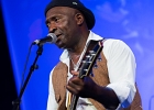 20180524-IMG 7097  Roland Tchakounté (chant, guitare), Mick Ravassat (guitare), Karim Bouazza (batterie), Jérôme Cornelis (basse) : 2018, BLUES, BLUES SUR SURESNES, CONCERT, ROLAND TCHAKOUNTE, SURESNES