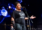 20180601-IMG 7744  The Bellrays : Lisa Kekaula (chant),  Robert Vennum (guitare), Bernard Yin (basse), Marty Faragher (batterie) : 2018, CONCERT, GUYANCOURT, LA BATTERIE, ROCK, SOUL, THE BELLRAYS