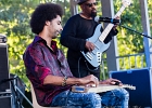 IMG 7782  Selwyn Birchwood (chant, guitare), Regi Oliver (sax baryton, flûte traversière), Courtney Girlie (batterie), Donald « Huuf » Wright (basse) : 2018, BLUES, CONCERT, HARGEVILLE, SELWYN BIRCHWOOD, TRACTEUR BLUES