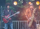 IMG 7829  Selwyn Birchwood (chant, guitare), Regi Oliver (sax baryton, flûte traversière), Courtney Girlie (batterie), Donald « Huuf » Wright (basse) : 2018, BLUES, CONCERT, HARGEVILLE, SELWYN BIRCHWOOD, TRACTEUR BLUES