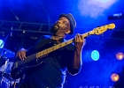 IMG 7849  Selwyn Birchwood (chant, guitare), Regi Oliver (sax baryton, flûte traversière), Courtney Girlie (batterie), Donald « Huuf » Wright (basse) : 2018, BLUES, CONCERT, HARGEVILLE, SELWYN BIRCHWOOD, TRACTEUR BLUES