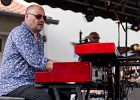 IMG 7938  Chris Bergson (chant, guitare), Ellis Hooks (chant), Philippe Billoin (claviers), Philippe Dandrimont (basse), Pat Machenaud (batterie) : 2018, BLUES, CHAPET, CHRIS BERGSON, CONCERT, ELLIS HOOKS, TRACTEUR BLUES