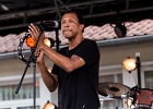 IMG 7943  Chris Bergson (chant, guitare), Ellis Hooks (chant), Philippe Billoin (claviers), Philippe Dandrimont (basse), Pat Machenaud (batterie) : 2018, BLUES, CHAPET, CHRIS BERGSON, CONCERT, ELLIS HOOKS, TRACTEUR BLUES