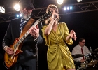 20180606-IMG 8145  Elisa Heyte (chant),  Olivier Raymond (guitare), Olivier Ferrie (batterie), Jerome Ferrie (basse), Sylvain Lansardiere (claviers), Christophe Dutray (trompette), Jean Claude Doletina (sax), Irene Roussel (choriste), Laetitia Languet (choriste) : 2018, BLUES, CONCERT, ELISE AND THE SUGARSWEETS, NEW MORNING, PANAME BLUES NIGHT, SOUL