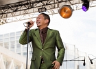 20180629-IMG 8661  Osaka Monaurail : Ryo Nakata (chant, claviers),  Kazuaki  Shimizu (trombone), TaiheiI Awaji (trompette),  Shimon Mukai (sax tenor), Dan Hayami (guitare),  Yuichi Ikeda (guitare), Tsuyoshi Ouchi (basse), Soki Kimura (batterie) : 2018, CONCERT, FUNK, LA DEFENSE JAZZ FESTIVAL, OSAKA MONAURAIL