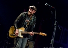 20181126-IMG 1556  Henrik Freischlader (chant, guitare), Moritz Meinschafer (batterie), Armin Alic (basse), Roman Babik claviers), Marco Zugner (sax) : 2018, BLUES, CONCERT, HENRIK FREISCHLADER BAND, NEW MORNING, ROCK