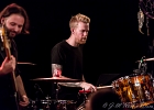 20181126-IMG 1563  Henrik Freischlader (chant, guitare), Moritz Meinschafer (batterie), Armin Alic (basse), Roman Babik claviers), Marco Zugner (sax) : 2018, BLUES, CONCERT, HENRIK FREISCHLADER BAND, NEW MORNING, ROCK