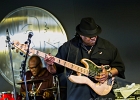 20181205-IMG 1754  Mike Wheeler (guitare, vocal), Brian James (claviers), Larry Williams (basse), Cleo Cole (batterie), Omar Coleman (harmonica, vocal), Faye &#34;Peaches&#34; Staten (vocal) : 2018, BLUES, BRIAN JAMES, CHICAGO BLUES FESTIVAL, CLEO COLE, CONCERT, FAYE PEACHES STATEN, JAZZ CLUB LIONEL HAMPTON, LARRY WILLIAMS, MIKE WHEELER, MIKE WHEELER BAND, OMAR COLEMAN