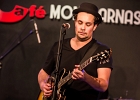 20181219-IMG 2029  Antoine Holler (chant, guitare), Thierry Fanfant (basse), Samy Docteur (guitare)