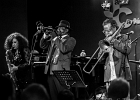 20190130-IMG 2489  Boney Fields (trompette, chant), Jo Champagnon (guitare, chant), Julien Audigier (batterie),  Icheme Zouggart (basse), Rachid Guissous (claviers), Nadége Dumas (saxophones, chant), Pierre Chabrele (trombone) : invités : Charles Pasi (harmonica), Loic Gayot (saxophone solo). : BONEY FIELDS, JAZZ CAFE MONTPARNASSE