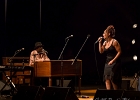 20190322-IMG 3145  Lucky Peterson (chant, guitare, hammond), Shawn Kellerman (guitare), Tim TLee Waites (basse), Raul Valdes (batteur), Rachid Guissous (claviers) et en invité Tamara Peterson (chanteuse) : LUCKY PETERSON, MONTROUGE-LE BEFFROI