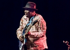 20190322-IMG 3154  Lucky Peterson (chant, guitare, hammond), Shawn Kellerman (guitare), Tim TLee Waites (basse), Raul Valdes (batteur), Rachid Guissous (claviers) : LUCKY PETERSON, MONTROUGE-LE BEFFROI