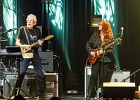 20190411-IMG 3696  John Mayall (chant, claviers, guitare, harmonica), Greg Rzab (basse), Jay Davenport (batterie), Carolyn Wonderland (guitare, lap steel, chant) : BATACLAN, JOHN MAYALL
