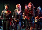 20190530-IMG 4096  Beehann Beehann (chant), Lisbet Guldbaek (chant),  Jessie Lee Houllier (chant), Audrey Lurie (chant), Sophie Proix (chant), Lena Woods (chant),  Laurent Cokelaere (basse), Jean-Do Sallaberry (guitare), Laurian Daire (claviers), Sylvain Fetis (saxophone), Francis Arnaud (batterie) : PARIS-100 ECS, RESPECT SIXTERS