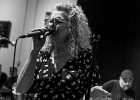 20190530-IMG 4097  Beehann Beehann (chant), Lisbet Guldbaek (chant),  Jessie Lee Houllier (chant), Audrey Lurie (chant), Sophie Proix (chant), Lena Woods (chant),  Laurent Cokelaere (basse), Jean-Do Sallaberry (guitare), Laurian Daire (claviers), Sylvain Fetis (saxophone), Francis Arnaud (batterie) : PARIS-100 ECS, RESPECT SIXTERS