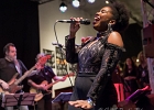 20190530-IMG 4107  Beehann Beehann (chant), Lisbet Guldbaek (chant),  Jessie Lee Houllier (chant), Audrey Lurie (chant), Sophie Proix (chant), Lena Woods (chant),  Laurent Cokelaere (basse), Jean-Do Sallaberry (guitare), Laurian Daire (claviers), Sylvain Fetis (saxophone), Francis Arnaud (batterie) : PARIS-100 ECS, RESPECT SIXTERS