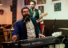 20190607-IMG 4312  Damien Daigneau (Chant, Piano), Matthieu Gastaldi (Batterie, Churs),  Jean-Philippe Soler (Contrebasse, Churs), Tristan Camilleri (Guitare) : MONEY MAKERS (The), PARIS-LENOUVO COSMOS