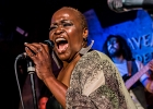 20190611-IMG 4511  Terrie Odabi (chant), Annika Chambers (chant), Shakura SAida (chant), Mathias Schuber.(claviers), Mike McDorman (guitare, chant), Ichème Zouggart (basse), Chris Dailey McCraven (batterie) : ANNIKA CHAMBERS, CHRIS DAILEY McCRAVEN, ICHEME ZOUGGART, MATHIAS SCHUBER, MIKE DORMAN, PARIS-CAVEAU DES OUBLIETTES, SHAKURA S’AIDA, TERRIE ODABI