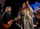 20190611-IMG 4515  Terrie Odabi (chant), Annika Chambers (chant), Shakura SAida (chant), Mathias Schuber.(claviers), Mike McDorman (guitare, chant), Ichème Zouggart (basse), Chris Dailey McCraven (batterie) : ANNIKA CHAMBERS, CHRIS DAILEY McCRAVEN, ICHEME ZOUGGART, MATHIAS SCHUBER, MIKE DORMAN, PARIS-CAVEAU DES OUBLIETTES, SHAKURA S’AIDA, TERRIE ODABI