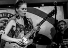 20190625-IMG 4914  Jessie Lee Houllier (chant, guitare), Aske Jacoby (chant, guitare),  Alexis Didier (guitare), Stéphane Miñana (batterie), Laurent Cokelaere (basse) : JESSIE LEE AND THE ALCHEMISTS, PARIS-CHAPELLE DES LOMBARDS (La)