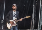 20190805-IMG 5293  Max and the Freaky Buds : Max Genouel (chant, guitare),  Thomas Troussier (harmonica), Hugo Deviers (batterie), Lonj (guitare) : BLUES SUR LA PLAGE, HIUGO DEVIERS, LONJ, MAX AND FREAKY BUDS, MAXIME GENOUEL, PORNICHET, THOMAS TROUSSIER