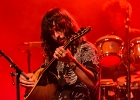 20190912-IMG 5766  Altin Gun : Merve Dasdemir (chant, claviers), Erdinc Ecevit Yildiz (saz, claviers, chant), Ben Rider (guitare), Gino Groeneveld (percussions),  Jasper Verhulst (basse),  Daniel Smienk (batterie) : ALTIN GUN, PARIS-CIGALE (La)
