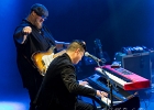 20191019-IMG 6221  Nick Moss (chant, guitare), Dennis Gruenling (harmonica), Rodrigo Da Silva Mantovani (contrebasse, basse), Taylor Streiff (claviers), Patrick Seals (batterie) : DENNIS GRUENLING, NICK MOSS, TREMBLAY EN FRANCE