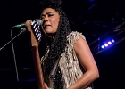 20191112-IMG 6472  Judith Hill (Guitare, Piano, Voix), Peewee Hill (Basse), Michiko Hill (Claviers), Donnell Spencer Jr (Batterie), Gregory Moore (Guitare) : JUDITH HILL, PARIS-NEW MORNING