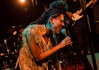 20191112-IMG 6558  Judith Hill (Guitare, Piano, Voix), Peewee Hill (Basse), Michiko Hill (Claviers), Donnell Spencer Jr (Batterie), Gregory Moore (Guitare) : JUDITH HILL, PARIS-NEW MORNING