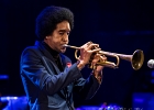 20191116-IMG 6601  Lionel Young (violon, guitare, voix), André Mali (trompette), Kimet Stone (basse),  Dexter Payne (saxophone, harmonica), William Forrest (batterie) : ANDRE MALI, DEXTER PAYNE), KIMET STONE, LIONEL YOUNG, TREMBLAY EN FRANCE, WILLIAM FORREST