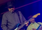 20191120-IMG 6669  Wayne Baker Brooks (guitare, chant), Maurice John Vaughn (guitare, chant, clavier), Russ Green (harmonica, chant), Trudy Lynn (chant), Melvin Smith (basse), Willie The Touch Hayes (batterie) : BLUES SUR SEINE-GUERVILLE, CHICAGO BLUES FESTIVAL 2019, MAURICE JOHN VAUGHN, MELVIN SMITH, RUSS GREEN, TRUDY LYNN, WAYNE BAKER BROOKS, WILLIE HAYES