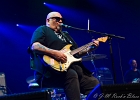 20211010-IMG 1662  Popa Chubby (chant, guitare, batterie), Dave Keyes (claviers), Andrea Beccaro (batterie), Francesco Beccaro (basse) : PARIS-OLYMPIA, POPA CHUBBY