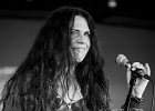 20220326-IMG 4928  Sari Schorr (chant), Ash Wilson (guitare), Mat Beable (basse), Bob Fridzema (claviers), Phil Wilson (batterie) : PARIS-JAZZ CLUB ETOILE, SARI SCHORR