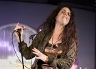 20220326-IMG 4961  Sari Schorr (chant), Ash Wilson (guitare), Mat Beable (basse), Bob Fridzema (claviers), Phil Wilson (batterie) : PARIS-JAZZ CLUB ETOILE, SARI SCHORR
