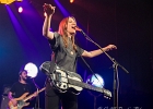 20220509-IMG 5847  Larkin Poe : Rebecca Lovell (guitare), Megan Lovell (Lap Steel Guitar),  Brent'Tarka'Layman (basse), Kevin McGowan (batterie)  : LARKIN POE, PARIS-TRIANON (Le)