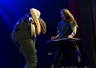 20220509-IMG 5856  Larkin Poe : Rebecca Lovell (guitare), Megan Lovell (Lap Steel Guitar),  Brent'Tarka'Layman (basse), Kevin McGowan (batterie)  : LARKIN POE, PARIS-TRIANON (Le)