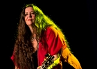 20221104-IMG 9085  Carolyn Wonderland (chant, guitare, lap steel), Bobby Perkins (basse), Kevin Lance (batterie) et en invitée Shelley King (chant, guitare) : BAY CAR BLUES FESTIVAL, BOBBY PERKINS, CAROLYN WONDERLAND, GRANDE SYNTHE, KEVIN LANCE, SHELLEY KING