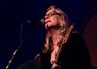 20221115-IMG 9358  Susan Tedeschi (chant, guitare), Derek Trucks (guitare), Brandon Boone (basse), Mike Mattison (chant, guitare, choeur), Mark Rivers (choeur), Alecia Chakour (choeur), Isaac Eady (batterie), Tyler Greenwell (batterie),  Kebbi Williams (saxophone), Ephraim Owens (trompette), Elizabeth Lea (trombone), Gabe Dixon (claviers, chant) : PARIS 11eme, PARIS-BATACLAN (Le), TEDESCHI TRUCKS BAND
