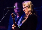 20221115-IMG 9390  Susan Tedeschi (chant, guitare), Derek Trucks (guitare), Brandon Boone (basse), Mike Mattison (chant, guitare, choeur), Mark Rivers (choeur), Alecia Chakour (choeur), Isaac Eady (batterie), Tyler Greenwell (batterie),  Kebbi Williams (saxophone), Ephraim Owens (trompette), Elizabeth Lea (trombone), Gabe Dixon (claviers, chant) : PARIS 11eme, PARIS-BATACLAN (Le), TEDESCHI TRUCKS BAND