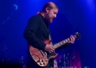 20221115-IMG 9421  Susan Tedeschi (chant, guitare), Derek Trucks (guitare), Brandon Boone (basse), Mike Mattison (chant, guitare, choeur), Mark Rivers (choeur), Alecia Chakour (choeur), Isaac Eady (batterie), Tyler Greenwell (batterie),  Kebbi Williams (saxophone), Ephraim Owens (trompette), Elizabeth Lea (trombone), Gabe Dixon (claviers, chant) : PARIS 11eme, PARIS-BATACLAN (Le), TEDESCHI TRUCKS BAND